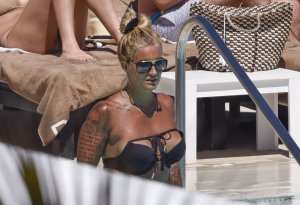 Madeleine Vall Beijner Sexy & Topless 11 thefappeningblog.com.jpg