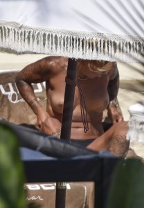 Madeleine Vall Beijner Sexy & Topless 26 thefappeningblog.com.jpg