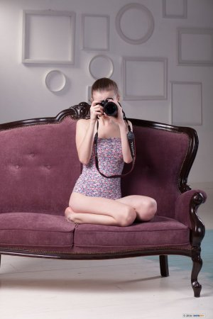 0011-03 thefappeningblog.com.jpg