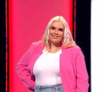 Screenshot_20230424_141716_Video Player.jpg