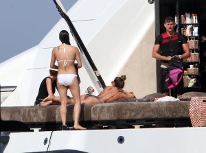 Michelle Rodriguez Sexy 15 thefappeningblog.com.jpg