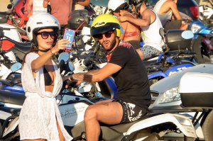 Alessia Macari Sexy 11 thefappeningblog.com.jpg