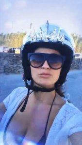 Alessia-Macari Sexy scr 4 thefappeningblog.com.jpg