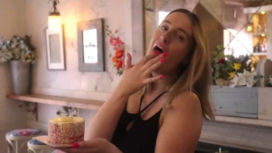 Screenshot_20230428_172431_Video Player.jpg