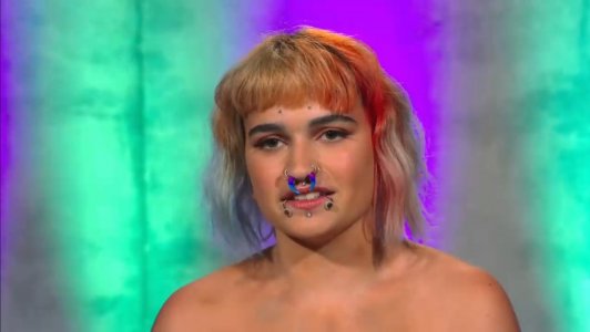 Screenshot_20230429_024324_Video Player.jpg