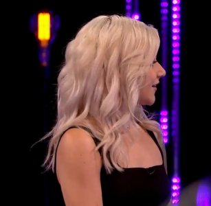 Screenshot_20230429_115045_Video Player.jpg