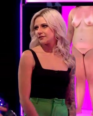 Screenshot_20230429_115858_Video Player.jpg