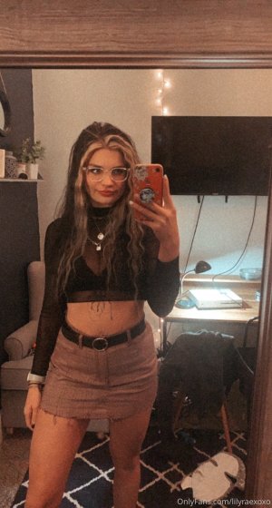lilyraexoxo_0479.jpg