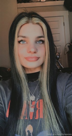 lilyraexoxo_0498.jpg