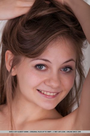 ennu-a-alidae-15 thefappeningblog.com.jpg