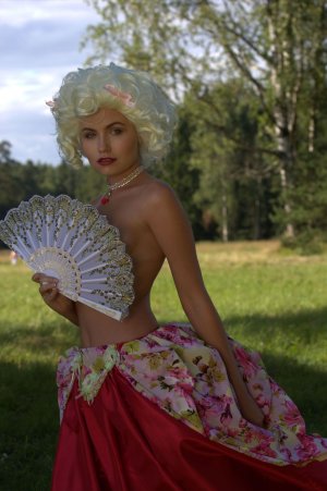 0006-06 thefappeningblog.com.jpg