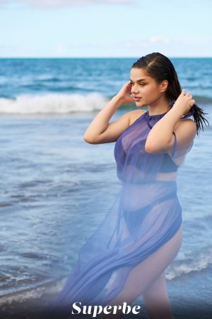 0002-03 thefappeningblog.com.jpg