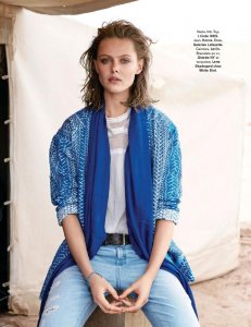 Frida Gustavsson Topless 10.jpg