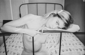 Brianna Olenslager Naked 07.jpg