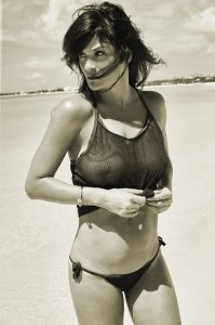 Helena Christensen Topless 07.jpg