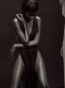 Riley Montana Naked 01.jpg