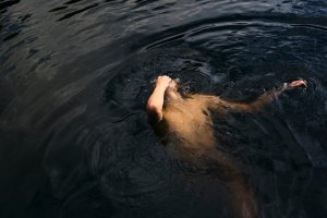 Cora Keegan Naked 08.jpg