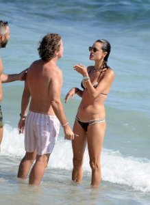 Alessandra Ambrosio Sexy 34 thefappeningblog.com.jpg