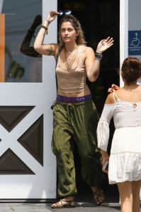 Paris Jackson Braless 3 thefappeningblog.com.jpg
