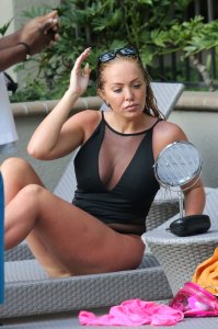 Aisleyne Horgan-Wallace Sexy & Topless 7 thefappeningblog.com.jpg