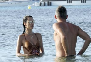 Alessandra Ambrosio Sexy 29 thefappeningblog.com.jpg