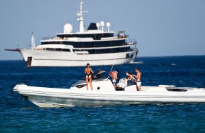 Kimberley Garner Sexy 17 thefappeningblog.com.jpg