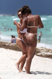 Metisha Schaefer Sexy 9 thefappeningblog.com.jpg