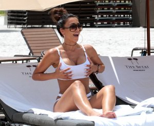 Metisha Schaefer Sexy 35 thefappeningblog.com.jpg