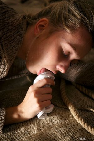 0035-10 thefappeningblog.com.jpg