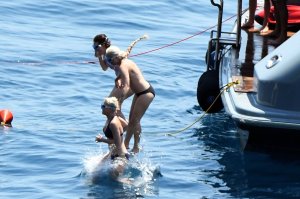 Katy Perry Sexy 119 thefappeningblog.com.jpg