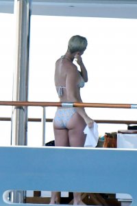 Katy Perry Sexy 10 thefappeningblog.com.jpg