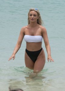 Chloe Crowhurst Sexy 31 thefappeningblog.com.jpg