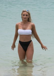 Chloe Crowhurst Sexy 30 thefappeningblog.com.jpg