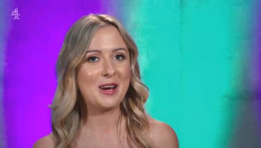 Screenshot_20230519_204913_Video Player.jpg