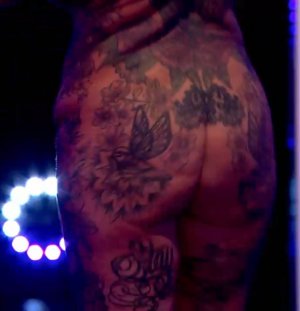 Screenshot_20230519_213726_Video Player.jpg