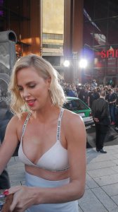 Charlize Theron Sexy 8 thefappeningblog.com.jpg