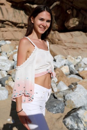 0011-11 thefappeningblog.com.jpg