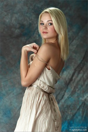 mplstudios-talia-the-delicate-edge-01 thefappeningblog.com.jpg