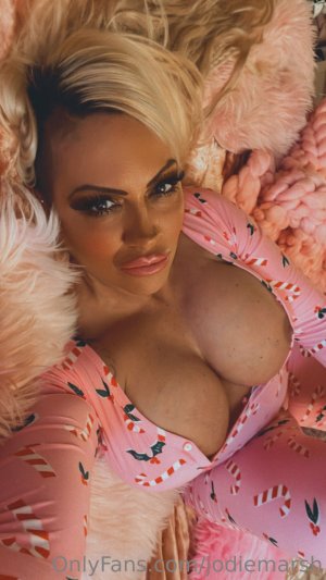 jodiemarsh_00139-HDEnrntQ.jpg