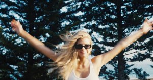 Charlotte McKinney Sexy 1 thefappeningblog.com.jpg