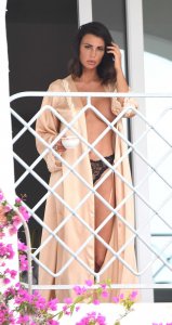 Claudia Galanti Topless 52 thefappeningblog.com.jpg