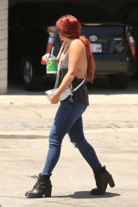 Ariel Winter Braless 21 thefappeningblog.com.jpg