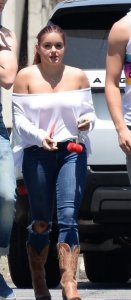 Ariel Winter Braless 28 thefappeningblog.com.jpg