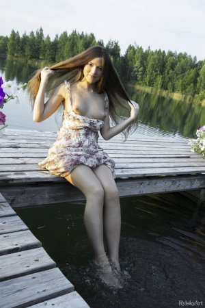 0009-18 thefappeningblog.com.jpg