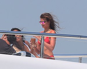 Taylor Marie Hill Sexy 17 thefappeningblog.com.jpg