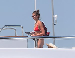 Taylor Marie Hill Sexy 29 thefappeningblog.com.jpg