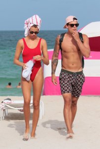 Hailey Clauson Sexy 53 thefappeningblog.com.jpg