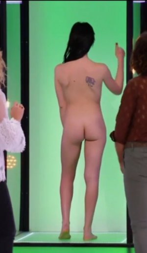 Screenshot_20230619_223351_Samsung Internet.jpg