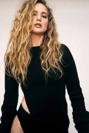 Jennifer Lawrence interview magazine (5).jpg