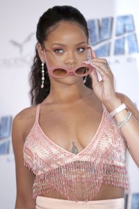 Rihanna Sexy 9 thefappeningblog.com.jpg